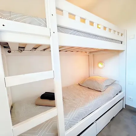 شقة En Rez-de-chaussee, Avec Vue Sur Le Golf - Piscine Chauffee Accessible De Mai A Septembre *