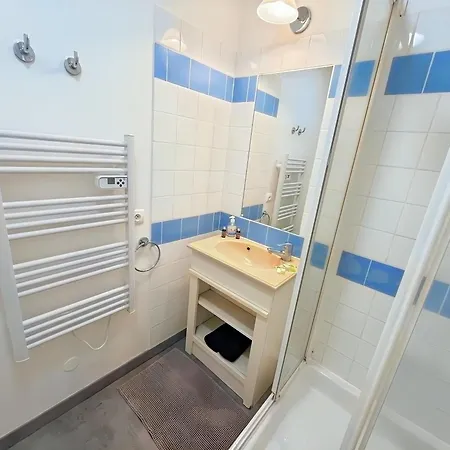 דירה En Rez-de-chaussee, Avec Vue Sur Le Golf - Piscine Chauffee Accessible De Mai A Septembre